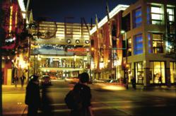 Downtown Denver Hyatt package includes gift certificate to Denver Pavilions